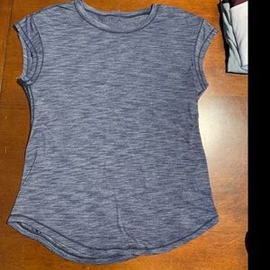 Lululemon Top Size 4